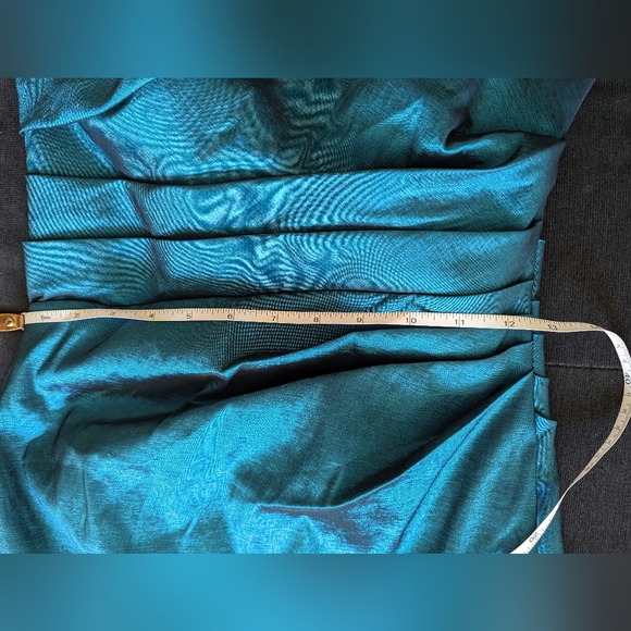 💙 CINDY 💙 Shimmery Satin Party Dress - Picture 9 of 11